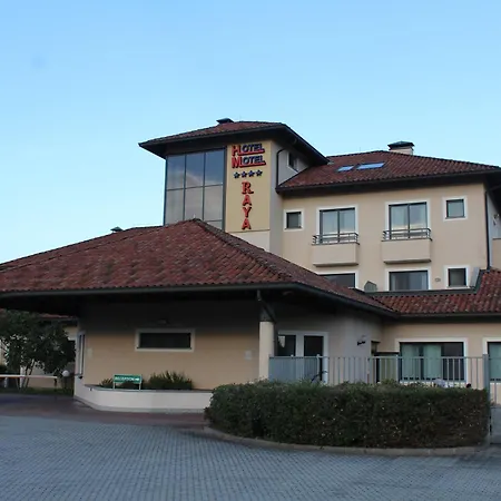 Hotel Raya