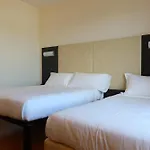 Raya Hotel